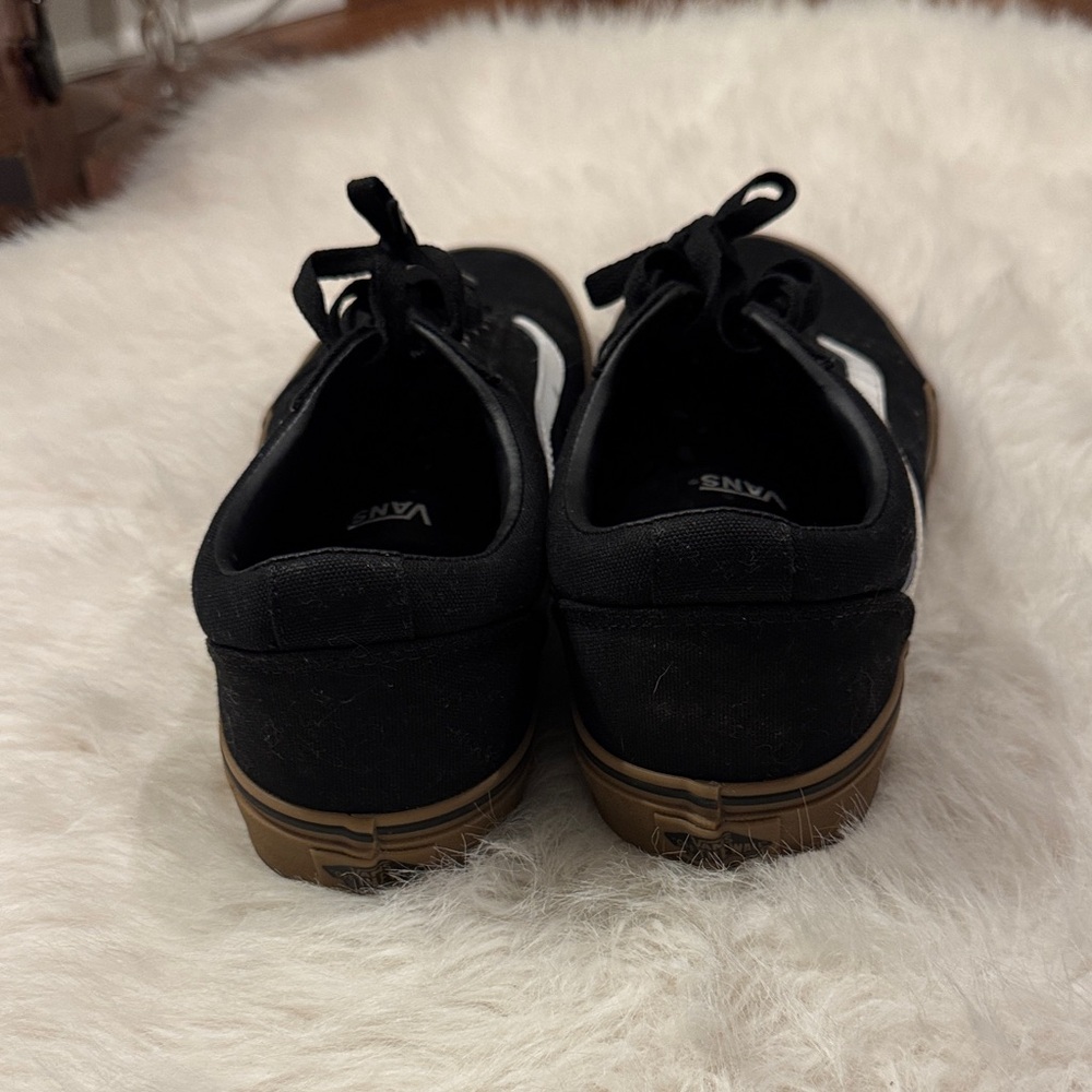 Vans Men's Black and White Sneakers with Tan Sole Size 13 pre-owned. - Picture 2 of 6